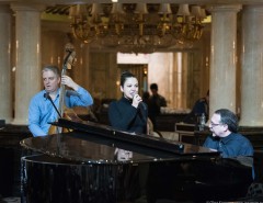 Трио Даниила Крамера в концертном лобби St. Regis Никольская