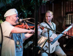 Феликс Лахути и Old Macau Band презентовали альбом "A Fantastic Journey"