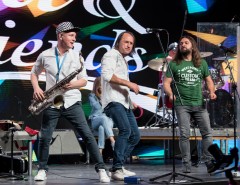 Группа Leonid & Friends в клубе Yota Arena