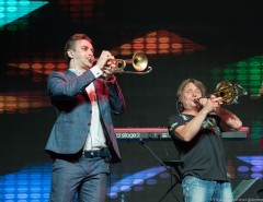 Группа Leonid & Friends в клубе Yota Arena