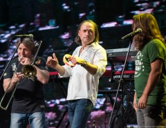 Группа Leonid & Friends в клубе Yota Arena