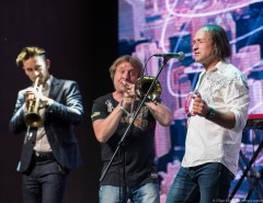 Группа Leonid & Friends в клубе Yota Arena