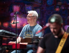 Группа Leonid & Friends в клубе Yota Arena