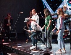 Группа Leonid & Friends в клубе Yota Arena