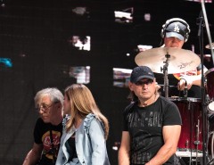 Группа Leonid & Friends в клубе Yota Arena
