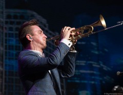Группа Leonid & Friends в клубе Yota Arena