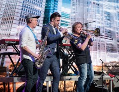 Группа Leonid & Friends в клубе Yota Arena