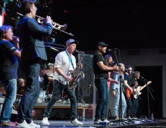Группа Leonid & Friends в клубе Yota Arena