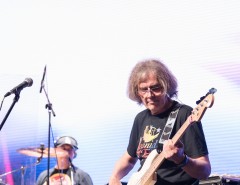 Группа Leonid & Friends в клубе Yota Arena