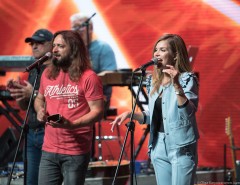 Группа Leonid & Friends в клубе Yota Arena