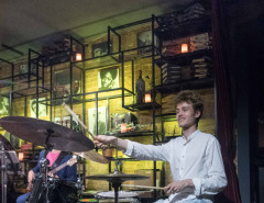 Квартет Михаила Фотченкова на сцене джаз-кафе "Эссе"