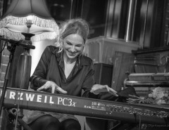 Мария Аксенова презентовала авторский альбом "Jazz о личном"