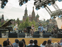 Пятый день Московского Джазового Фестиваля - в "Зарядье" Николай Левиновский, REVO.band и Swing modern project