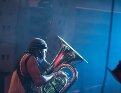 Shabaka Hutchings с проектом "Sons of Kemet" в музее "Гараж"