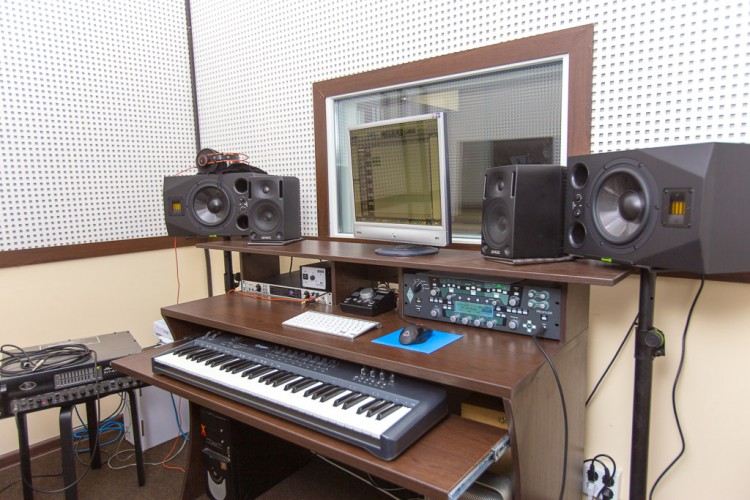 Play Studio