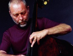 Dave Holland (контрабас)