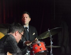 Straight Ahead - Joe Farnsworth's (NYC, drums) Tribute to the Hard Bop Masters