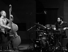 Avishai Cohen Trio