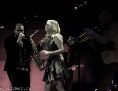 Candy Dulfer (саксфон) - выступление в ММДМ 26 марта 2014