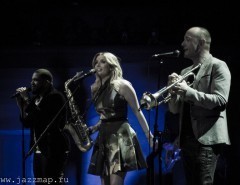 Candy Dulfer (саксфон) - выступление в ММДМ 26 марта 2014