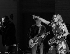 Candy Dulfer (саксфон) - выступление в ММДМ 26 марта 2014