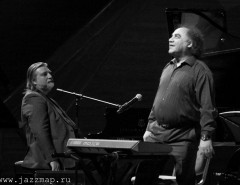Сергей Манукян и Валерий Гроховский на концерте Все цвета джаза 30-04-2014