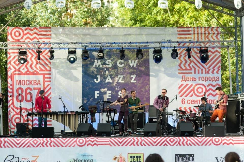 Фестиваль проводится в рамках празднования Дня города Москвы 5 сентября 2015, Усадьба Воронцово. Moscow Jazz Festival – городской проект, за три года существования уже прекрасно знакомый горожанам.