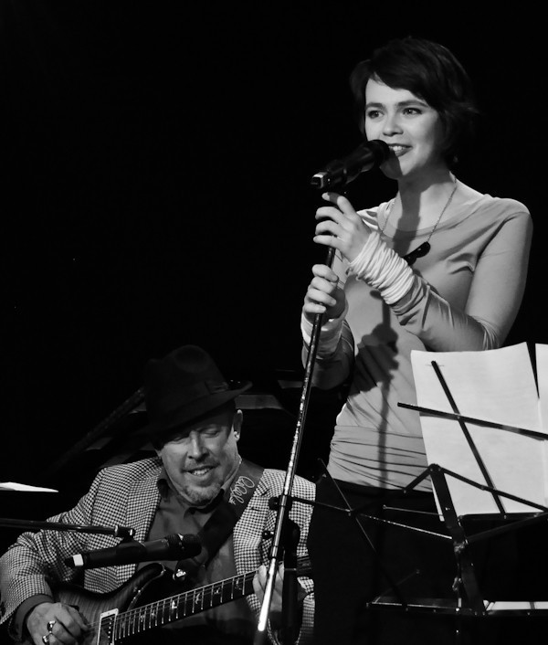 Андрей Макаревич и Полина Касьянова (вокал)
